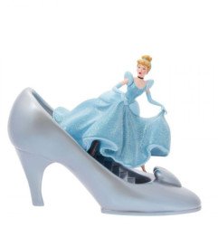 DISNEY - 100 YEARS OF WONDER - FIGURINE 17.8 CM - SHOWCASE COLLECTION - CINDERELLA (EDITION LIMITEE)